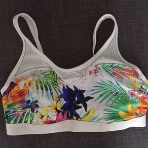 Athleta swim bikini top. Bra-size 34 B/C